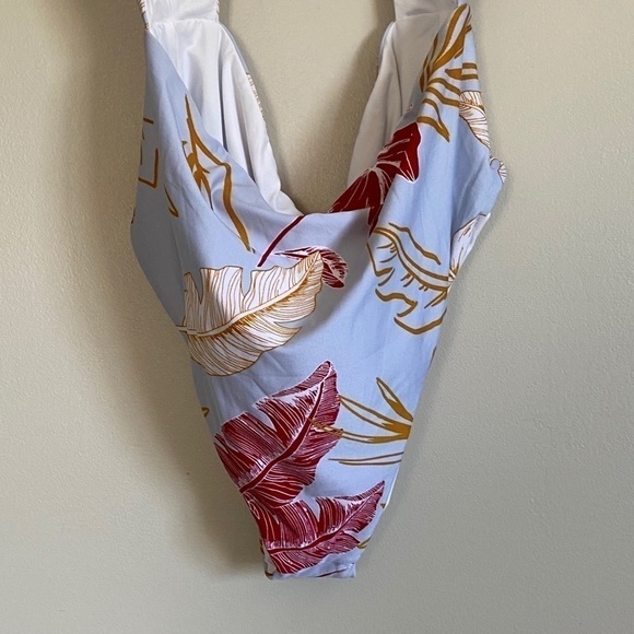 Nwt L*SPACE Kylie One Piece Paradise Classic Swimsuit 12 - Picture 10 of 13